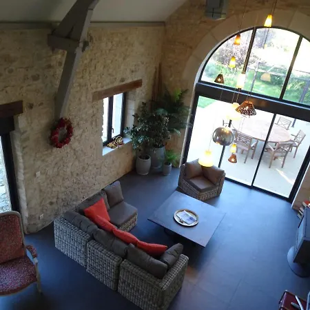 Magnifique Villa Avec Piscine A Peyrilles 빌라